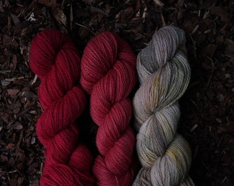 Lot de laines à chaussettes teints botaniquement / Lot de 3 laines à doigter teints dans les plantes / Laine rouge et panachée