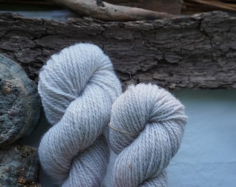 Plant Dyed Pastel Color Wool Yarn In Worsted Weight / Dyed With Weld