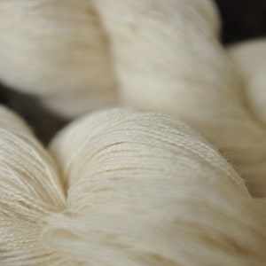 Merino and Cashmere Blend White Lace Yarn