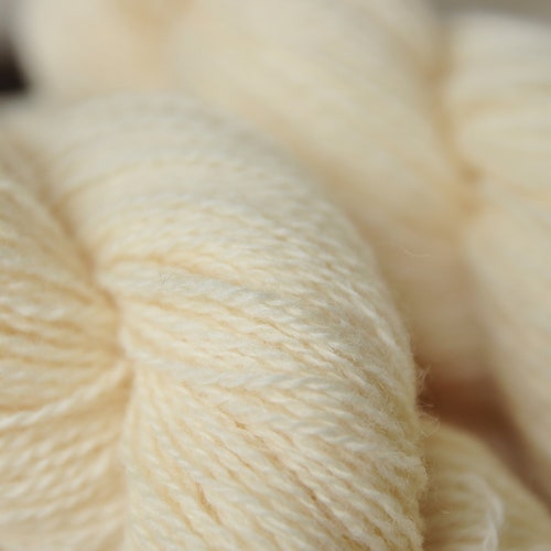 Premordanted Yarn For Natural Dyeing - Alum, Alum+CoT, Tannins, Iron Sulfate, Gallnut, Fingering Weight Wool