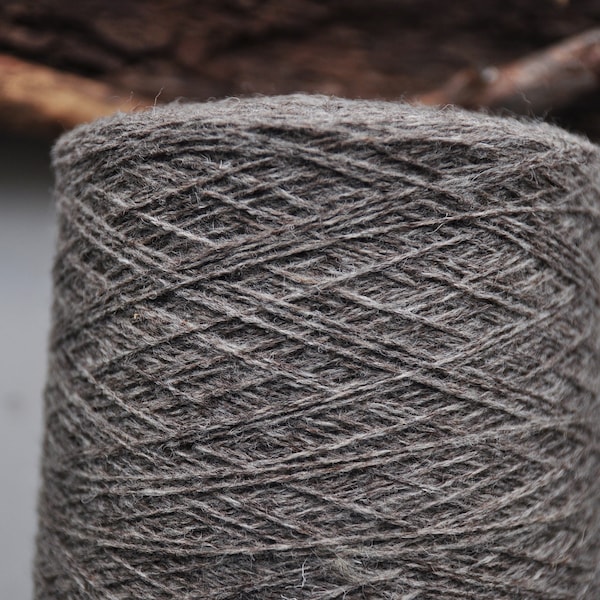 Natural Grey Taupe Color Wool Yarn In 500 g Cones, Fingering Weight Yarn For Weaving Or Knitting / 500 g, 700 g, 900 g