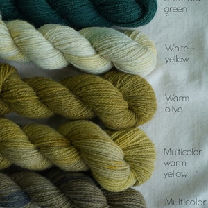 Fil de laine épais teint naturellement au doigt, en écheveaux de 50 grammes image 3