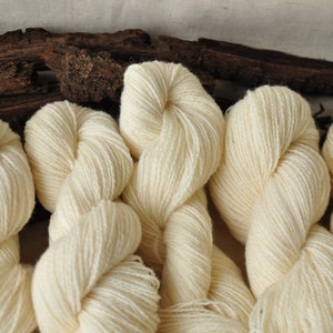 Undyed White Fingering Wool Yarn, Natural Yarn For Tablet Weaving, Knitting, Crochet, 2ply image 8