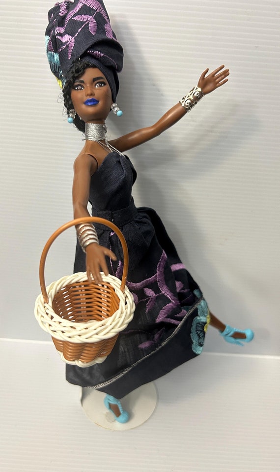 Blue Lips Barbie Doll Re-clothed in African Cotton/linen Embroidery - Etsy Blue Lips Barbie Doll Re-clothed in African Cotton/linen Embroidery - Etsy
