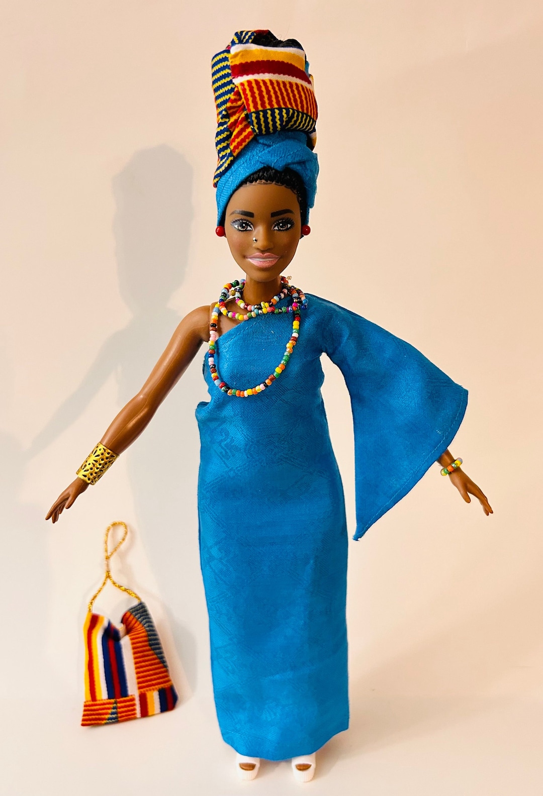 Barbie Afroamerikanerin Mit Lila Kleid – Mattel T7439, Sammlerfigur Nach Verfügbarkeit