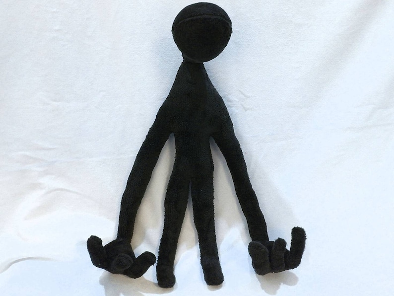Últimas noticias de peluches de 18 pulgadas y 47 cm de la Fundación SCP. imagen 2