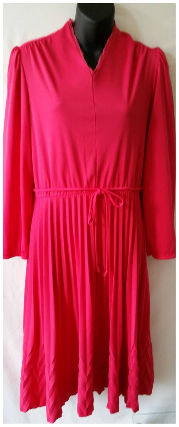 Vintaeg Pink Pleated Dress - image 1