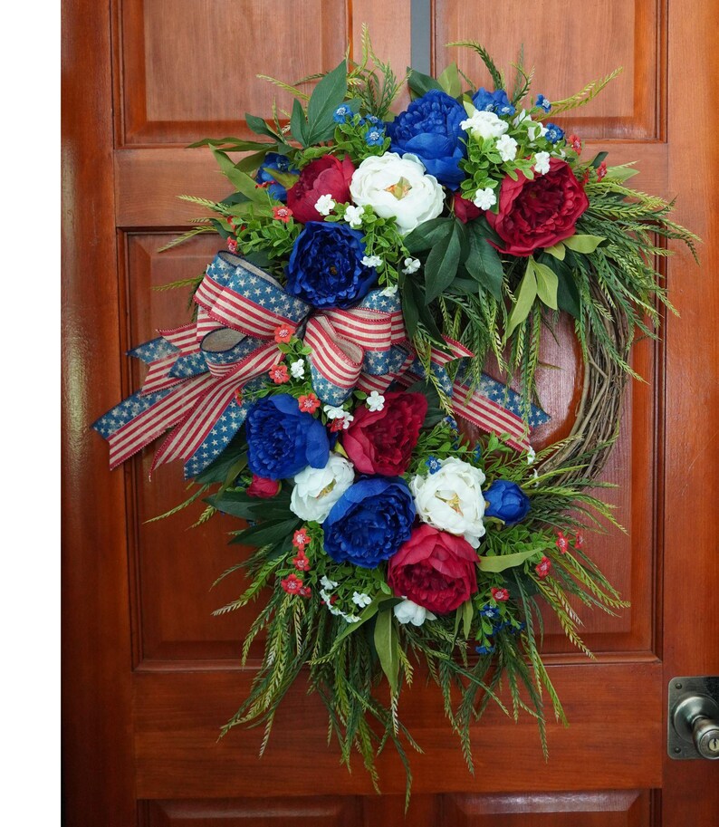Patriotic Summer Wreath, 4th of July Door Decor, Red White Blue Wreath ...