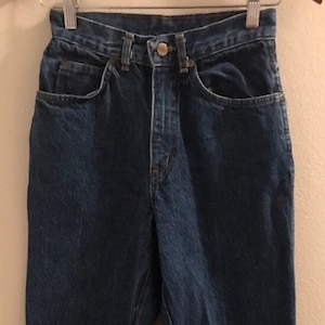 1980&#39;s High Waisted Dark Blue Chic Jeans