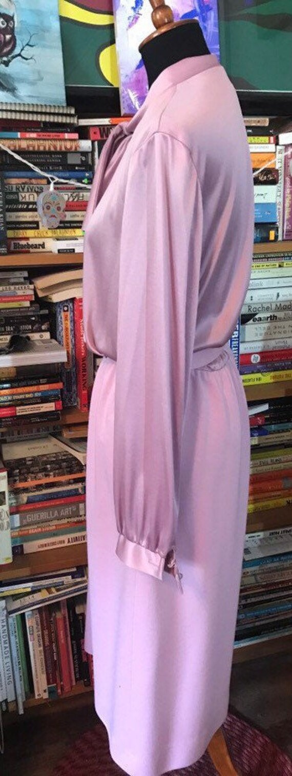 70's Lavender Polyester/Wool Blend Tie-Neck Dress… - image 2