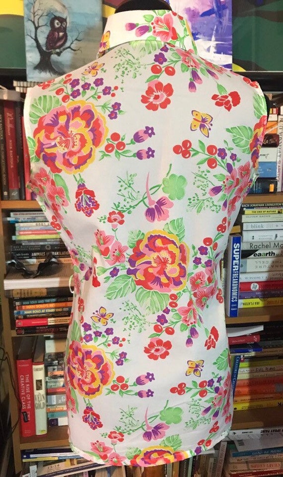 1970's Polyester Sheer Rose Print Sleeveless Blou… - image 3