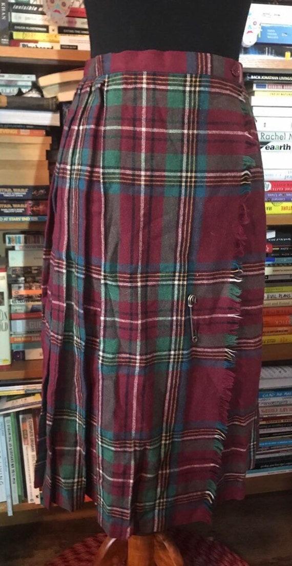 1980's Blanket Edge Wrap Plaid Pleated Calf Length