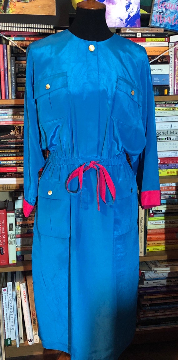 80’s Leslie Fay Collections Blue and Hot Pink Draw