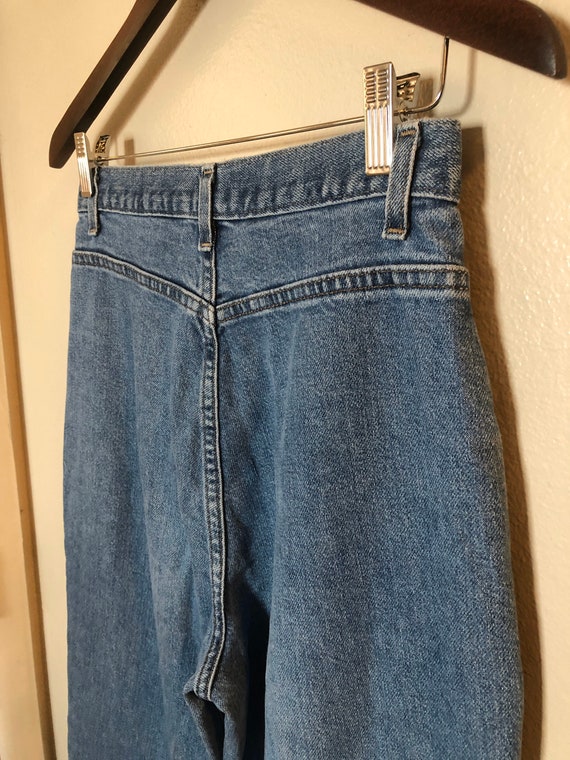 80's Back Yoke High Waisted Light Wash Jeans by Frenc… - Gem