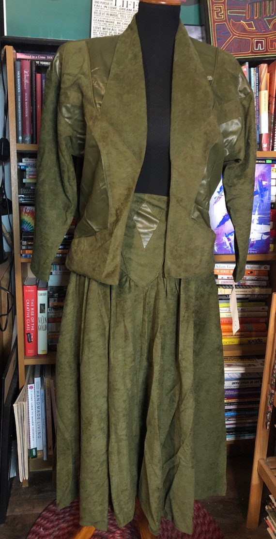 80’s Olive Green Jacket and Skirt by City Girl - N
