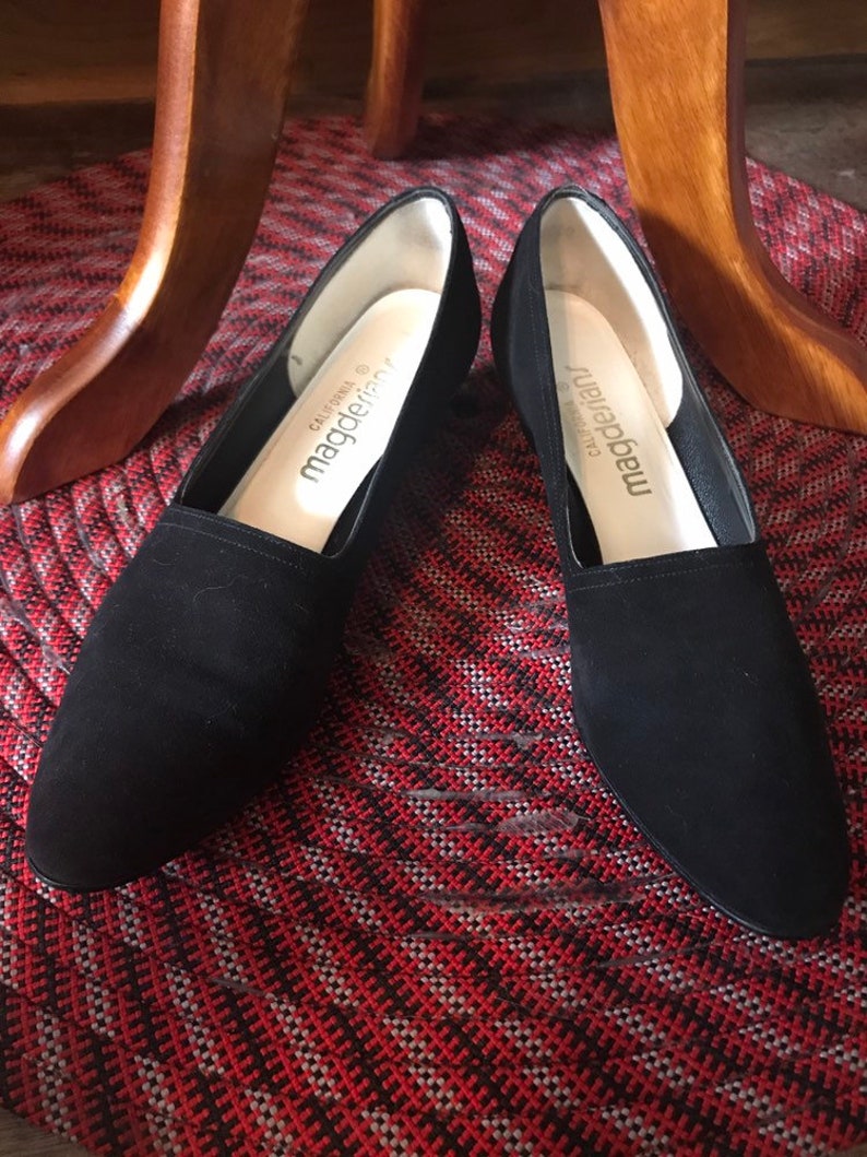 80's Low Wedge Heel Black Suede Pumps by Magdesians Size | Etsy