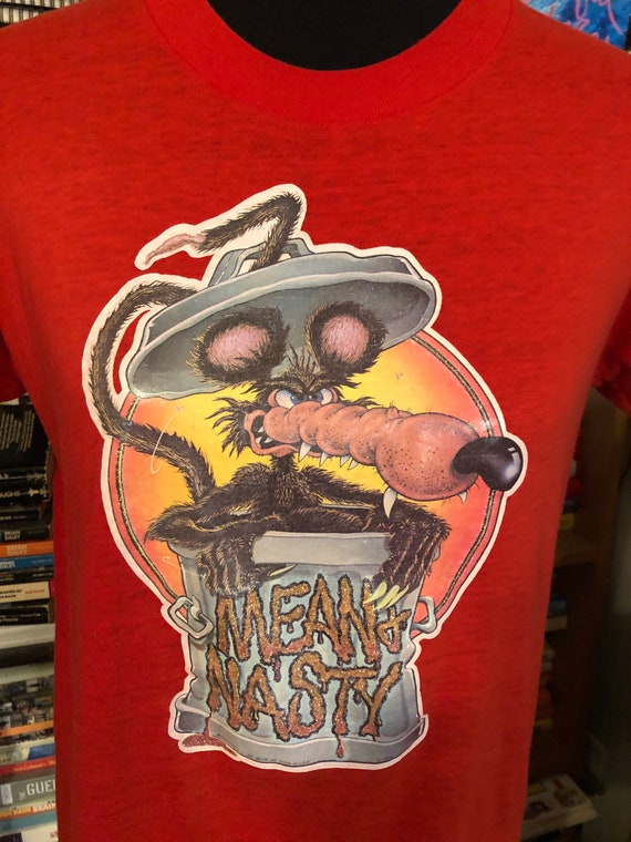70’s Trash Can Rat Graphic T-Shirt - image 3