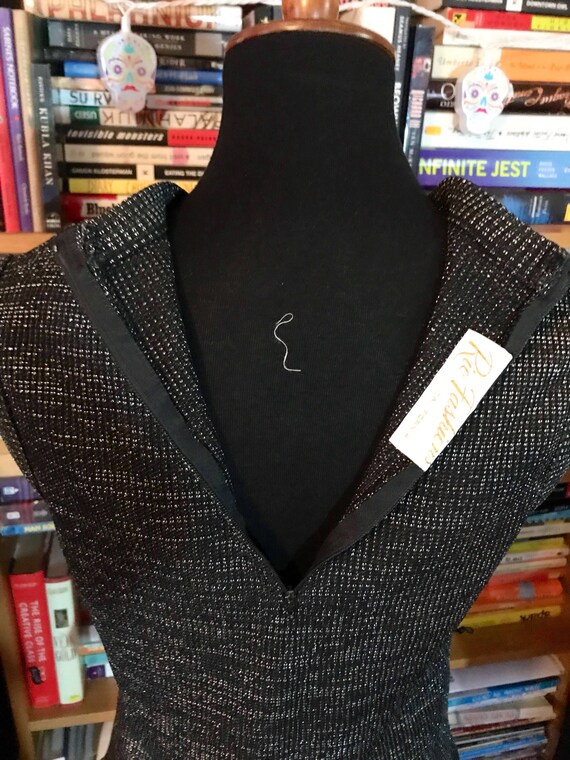 60's Black Sleeveless Sweater with Metallic Thread - image 4