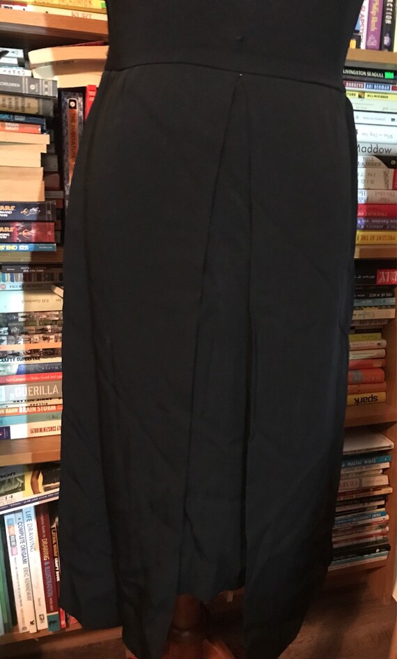 1960's Sleeveless Calf Length Single-Pleat Dress - image 2