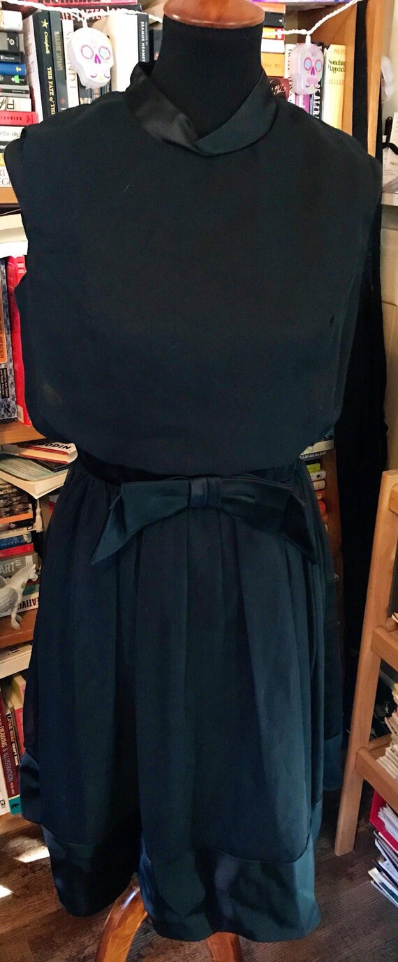 Perfect Condition! 1950's "Miss Elliette" Sleevele