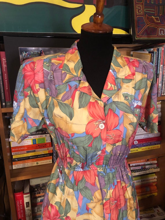 80’s Hibiscus and Parrot Print Dress by Carol And… - image 2
