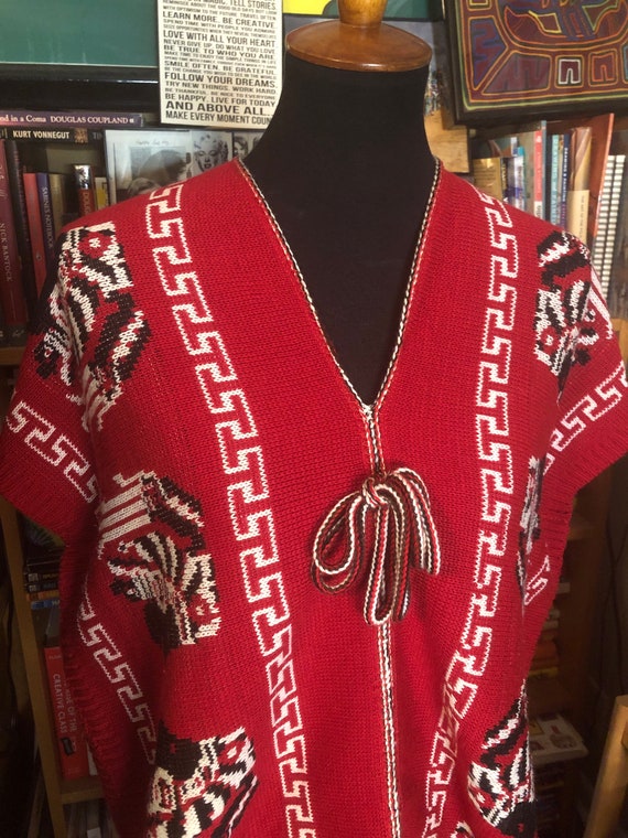 70’s Unisex Acrylic Poncho with Central American/M