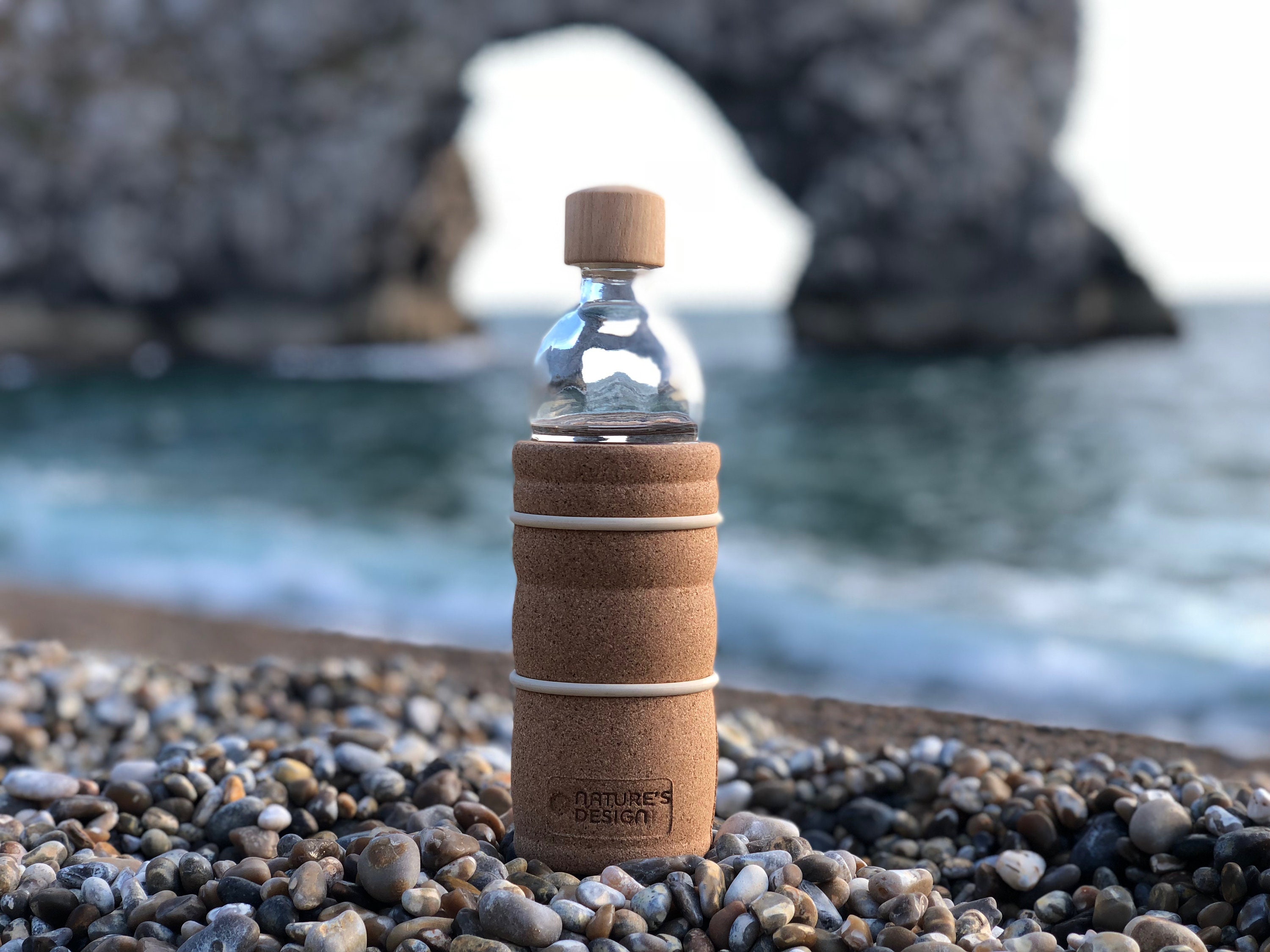 Glass drinking bottle deals