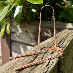 Copper Tongue Scraper - Ayurvedic Practice | Mouth Hygiene / Oral Care