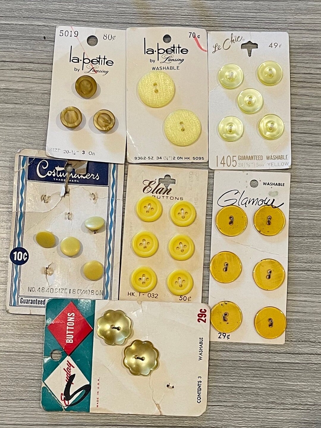 Yellow Button Set Pretty Set of Yellow Buttons - Etsy