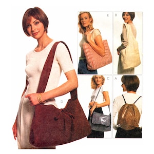 McCall's 8705 sacs fourre-tout, bandoulière, messager et sacs à bandoulière, non coupé, motif de couture plié en usine de différentes tailles
