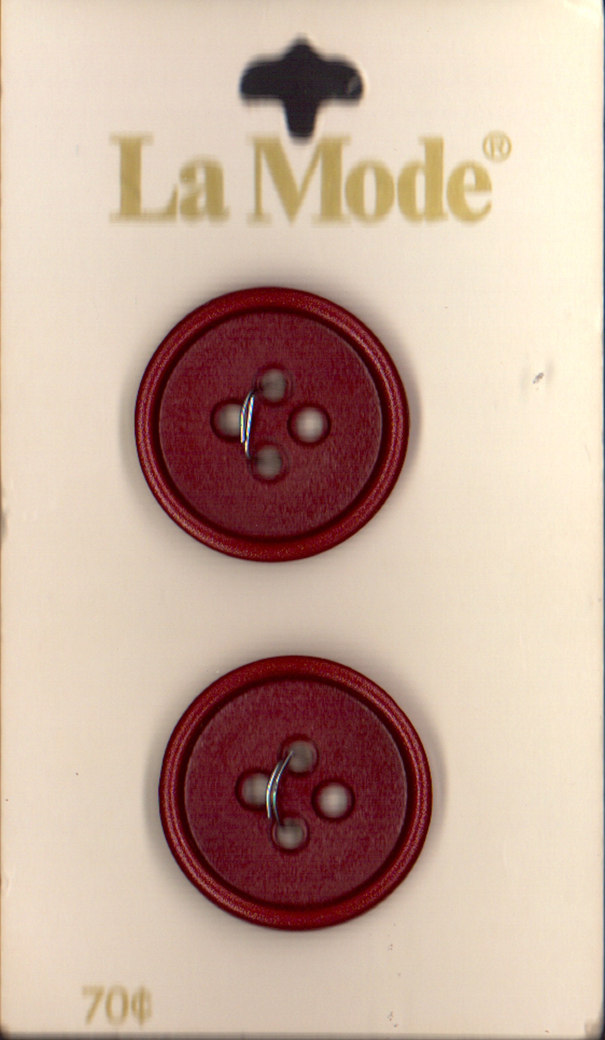 Beutron Maroon 19mm Buttons on Original Card Beutron Maroon 19mm Buttons on Original Card