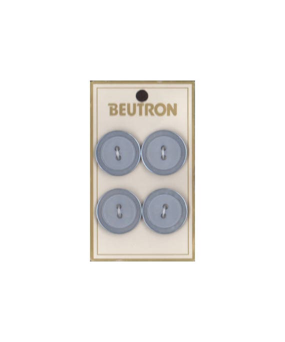 Beutron Sky Blue 11mm Buttons on Original Card Beutron Sky Blue 11mm Buttons on Original Card