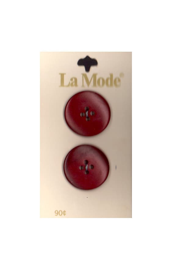 Beutron Maroon 22 mm Buttons on Original Card Beutron Maroon 22 mm Buttons on Original Card