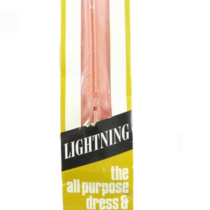 Vintage 1960&#39;s Lightning Nylon Salmon Zipper 20&quot; (50 cm) long Unused in Original Packaging, Made in Australia