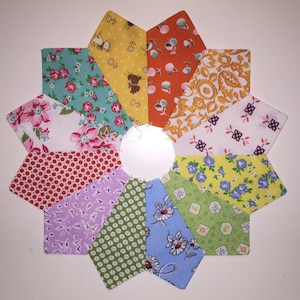 Dresden Plate Quilt Blocks Finished Edges 1930s Reproduction Vintage Set Of 6 New