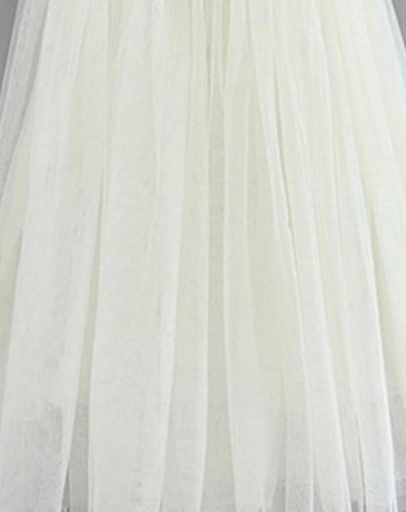 White flower girl dress Lace flower girl dress Tulle flower girl dress First Communion dress Baptism dress Beach wedding Rustic wedding