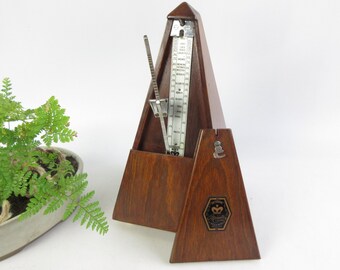 Japanese Vintage Metronome, Minato,  Noguchi Works, Nagoya, Japan