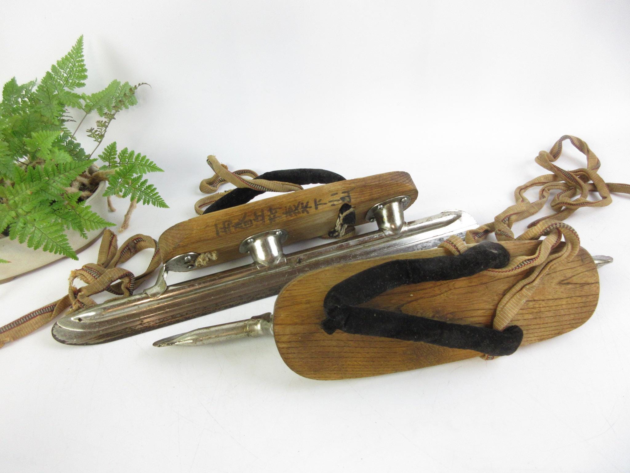 下駄スケート ヴィンテージアイススケート Ref3、日本のアンティークアイススケート、下駄 - Etsy 日本