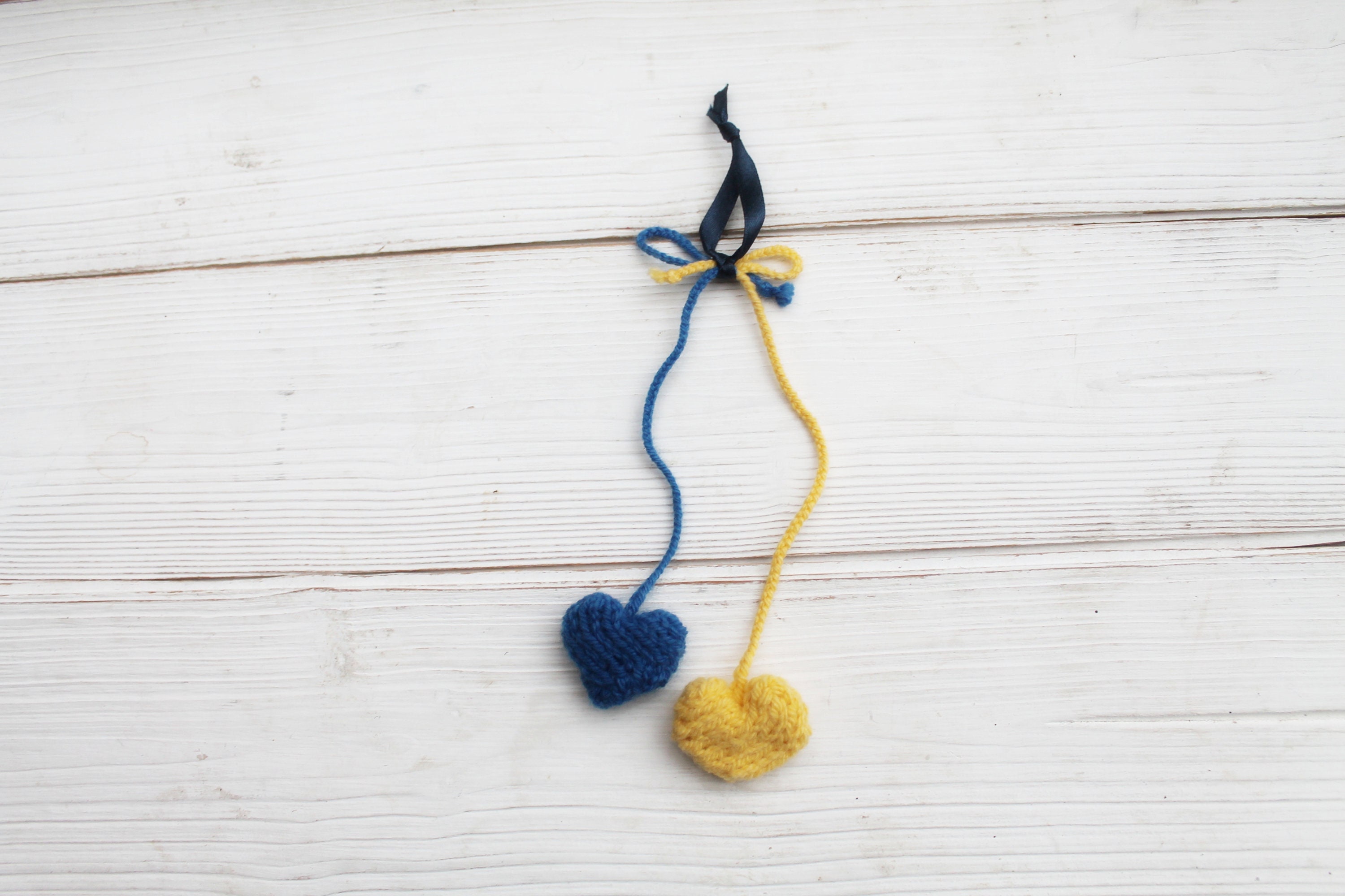 Aide de Soutien à L'ukraine // Décoration Accessoire Pour Rétroviseur Voiture, Petits Coeurs Jaune B