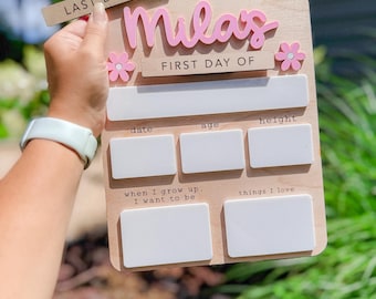 Gepersonaliseerd bord voor eerste en laatste schooldag: aangepaste houten fotorekwisieten