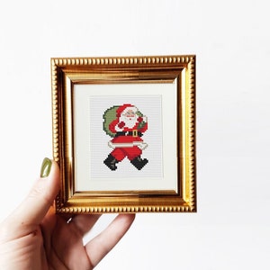 Mini ornement de Noël vintage Cross Stitch Pattern Santa X-stitch Needlepoint Pattern Broderie Graphique PDF imprimable Design Noel chart