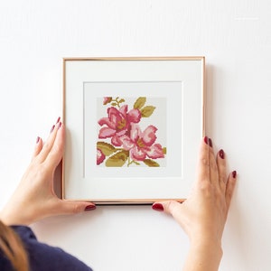 Floral Cross Stitch Pattern: Mini Flower Embroidery (Digital Download)
