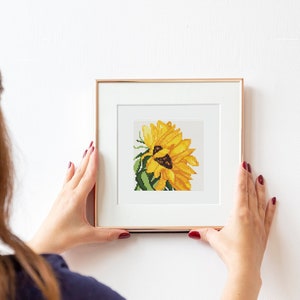 Mini sunflower cross stitch pattern, Tiny Cross Stitch Sunflower, Small Easy Beginner Garden Pattern, Simple Cross Stitch, modern Embroidery