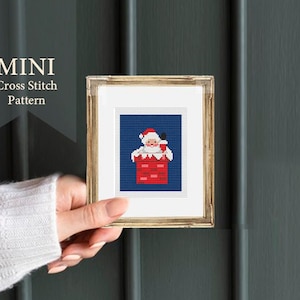 Christmas Santa Claus, mini pattern , counted cross-stitch, Aida 14, santa embroidery, xmas cross stitch, small pattern, noel cross stitch