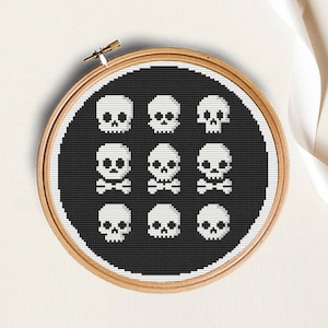 Skeleton Cross Stitch Pattern, Skull Pattern, skull Embroidery PDF Pattern,Goth Cross Stitch Pattern,Easy Cross Stitch, halloween stitch pdf