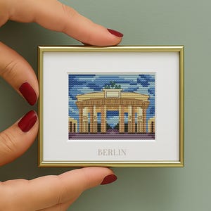 Little Berlin - Moderner Kreuzstich Muster PDF - Brandenburger Tor - Direkter Download - Die Stichmuster für eine Kreuzstich-Stadt - Deutschland