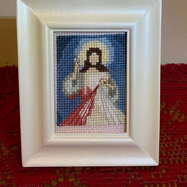 Divine Mercy, mini cross stitch pattern