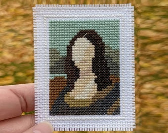 The Mona Lisa Cross-stitch pattern, mini art, PDF download, Leonardo da Vinci, mini cross stitch, mini embroidery, small cross stitch, tiny