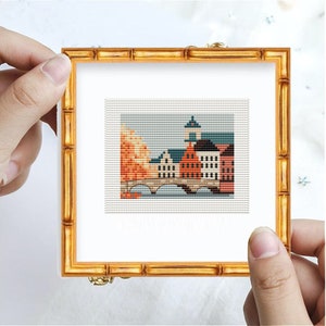 Patrón de punto de cruz de Brujas, Bélgica: Paisaje urbano en miniatura (patrón PDF), gráfico contado, bordado