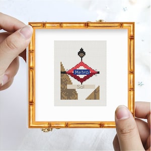 Madrid City Kreuzstichmuster, druckbare PDF-Datei, Minikreuzstichmuster, Instant Download, Madrid Metro, Madrid Souvenir DIY, TSP